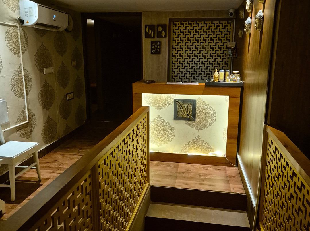 Blue Terra Spa & Salon-加兰古特必去景点