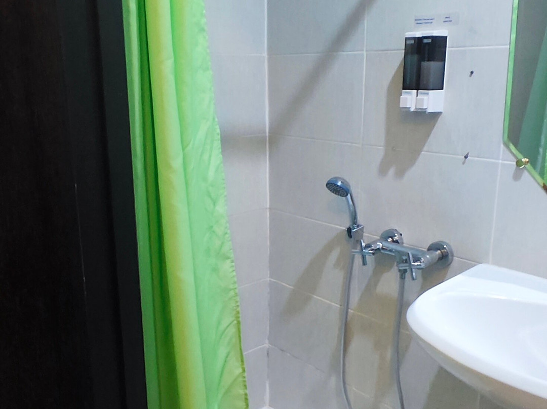 Hotel First Train主图