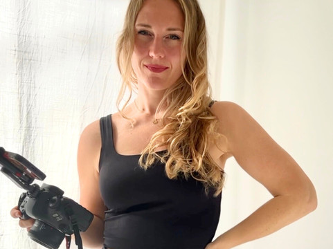 Professional Photoshoot with a Photographer in Mallorca