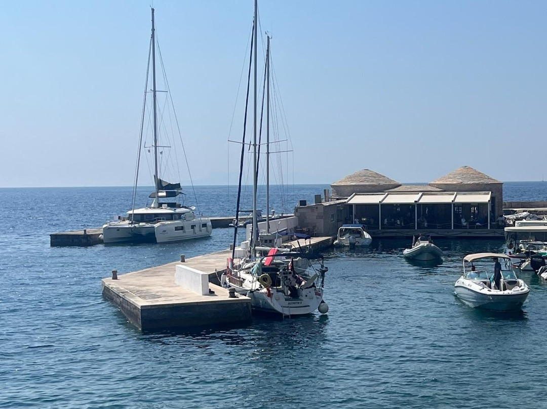 Danielis Yachting景点图片