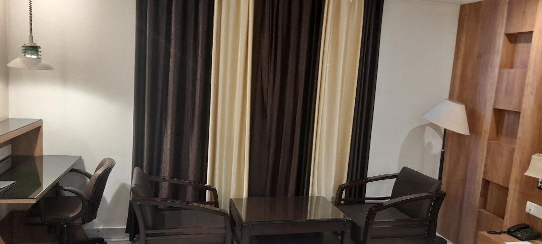 Di Arch Lucknow主图