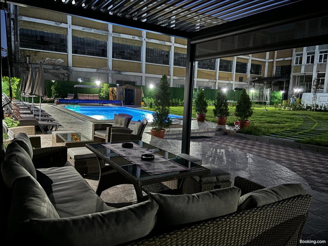 Paradise Hotel - Hotel Rai主图