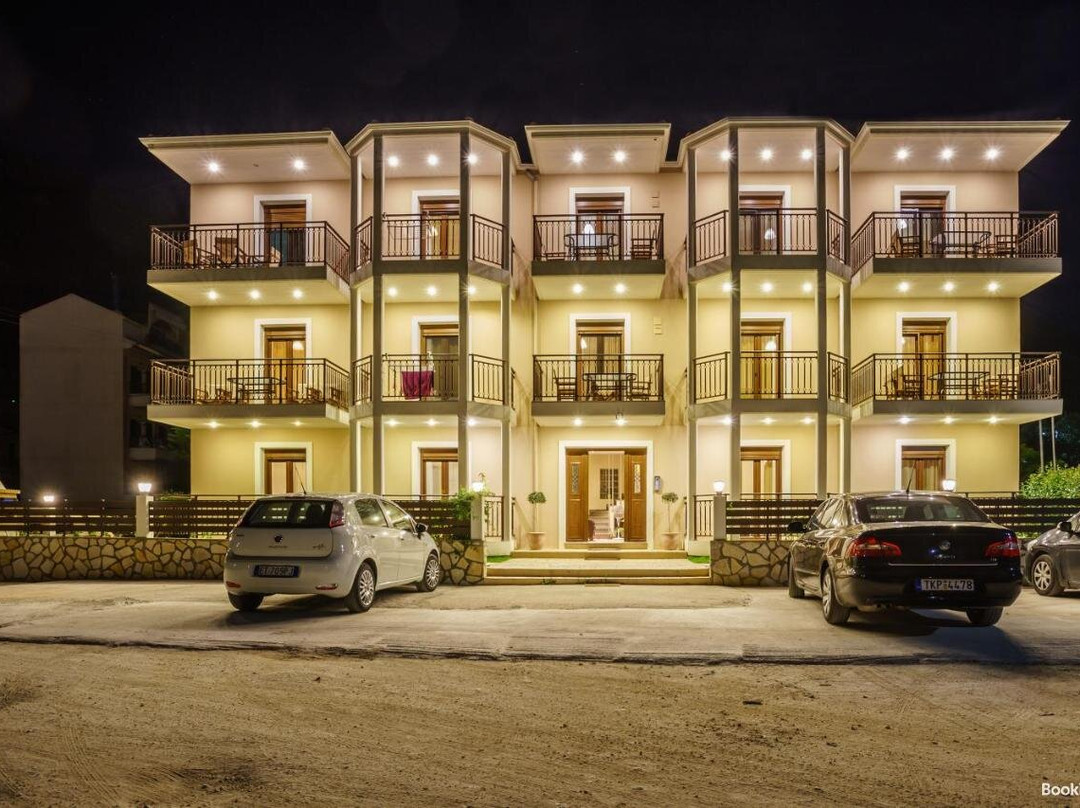 Kavadias Apartments主图