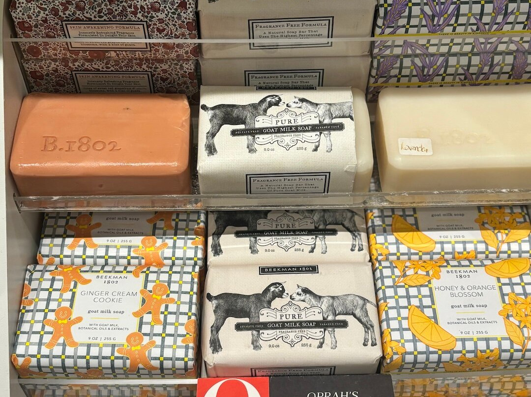 Crafted Decor-米西索加必去景点