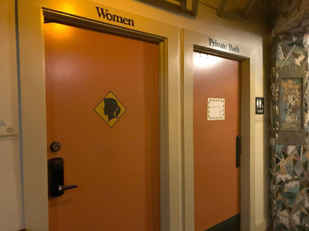 McMenamins Grand Lodge主图