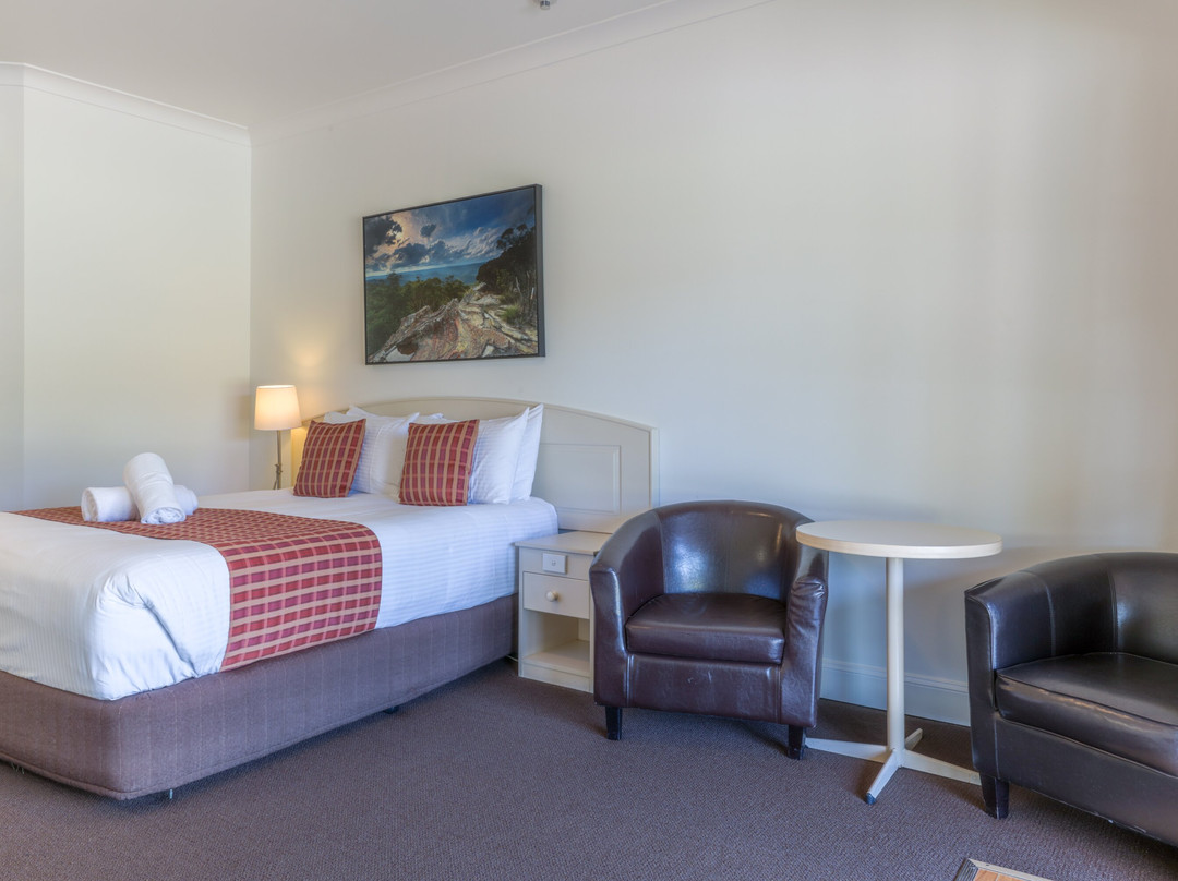 Bowen Inn Motel主图