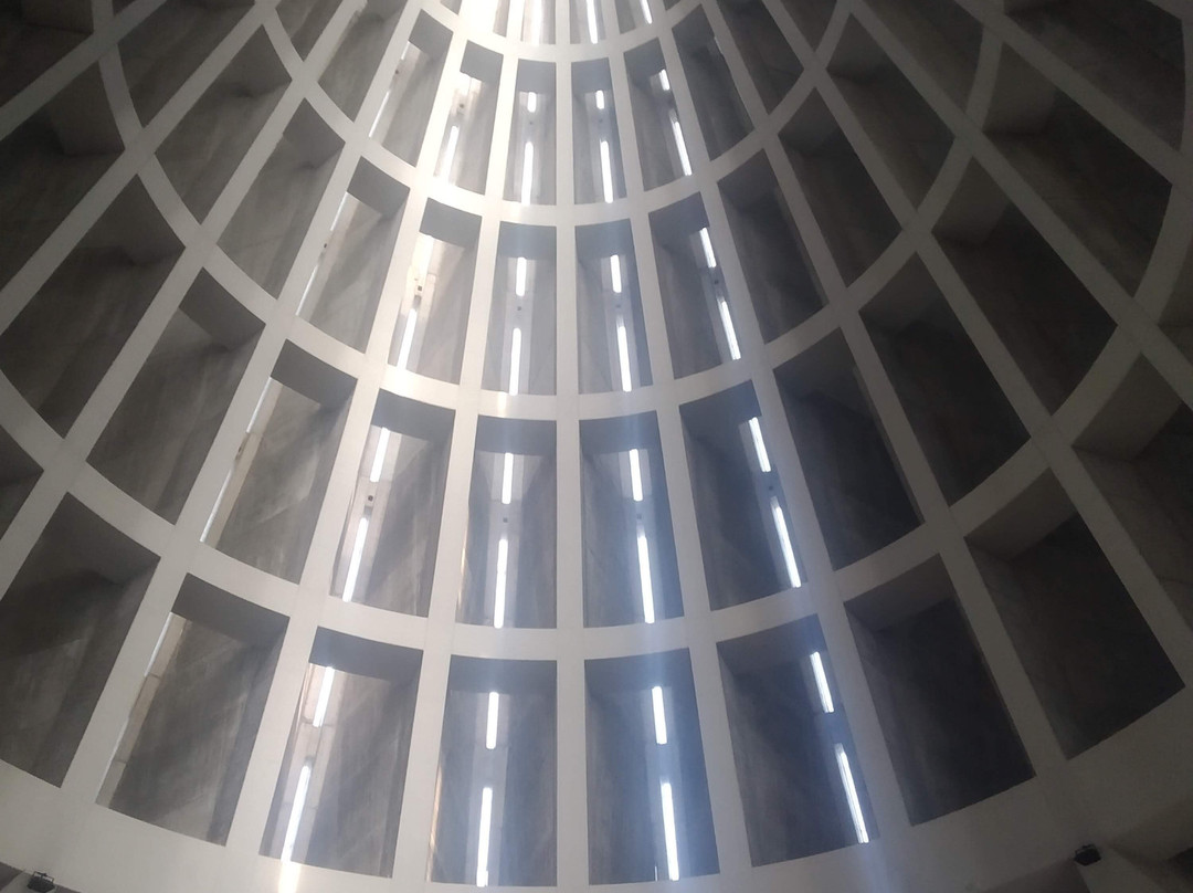 Santuario Madonna delle Lacrime-锡拉库扎必去景点