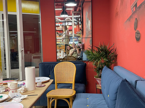 Kubi Kuq Piramida-地拉那必去景点