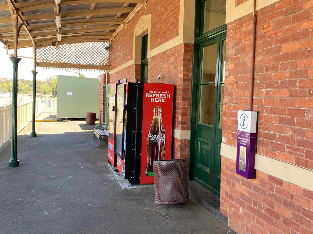 Bacchus Marsh Railway Station景点图片