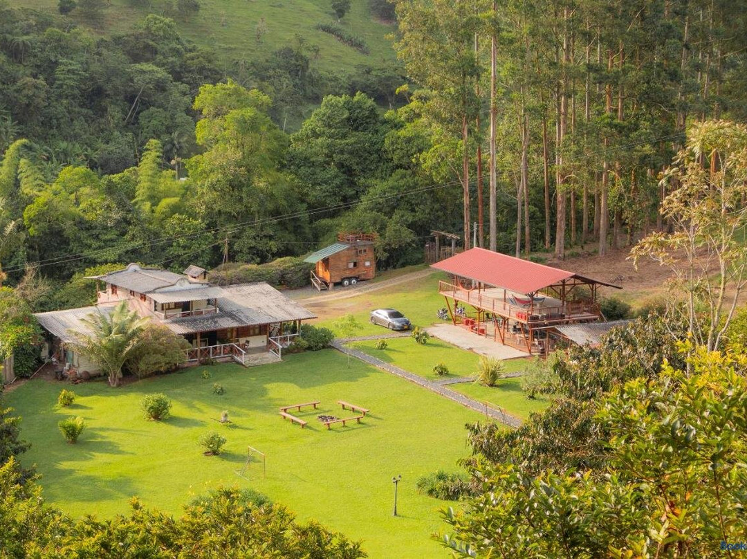 Riverside La Masía Ecohotel