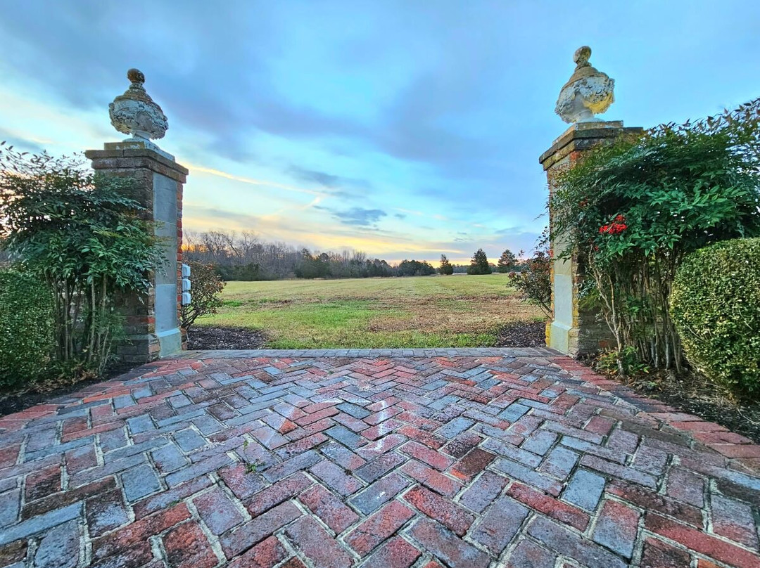 Inn At Warner Hall主图