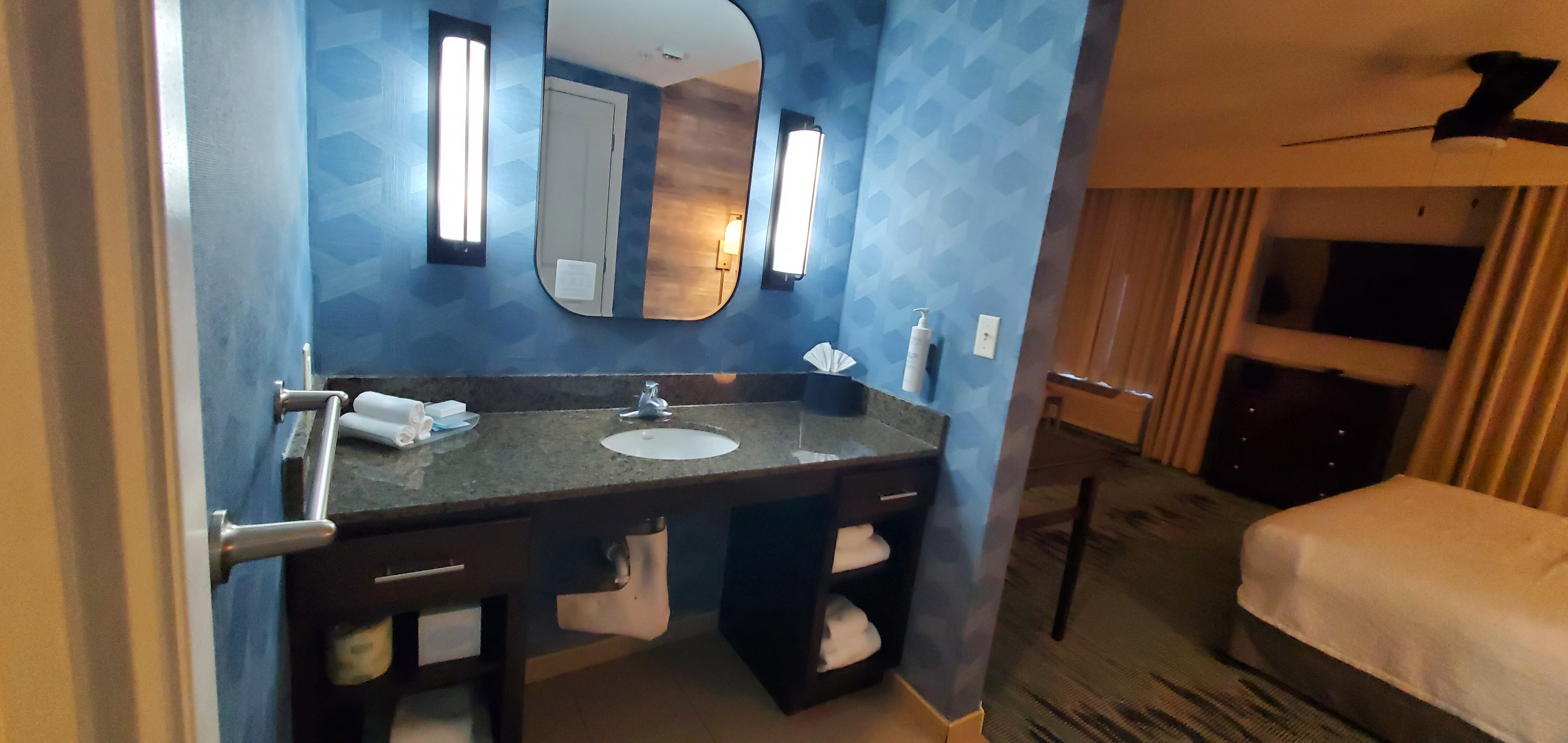 Homewood Suites by Hilton Newport Middletown, RI-浴室