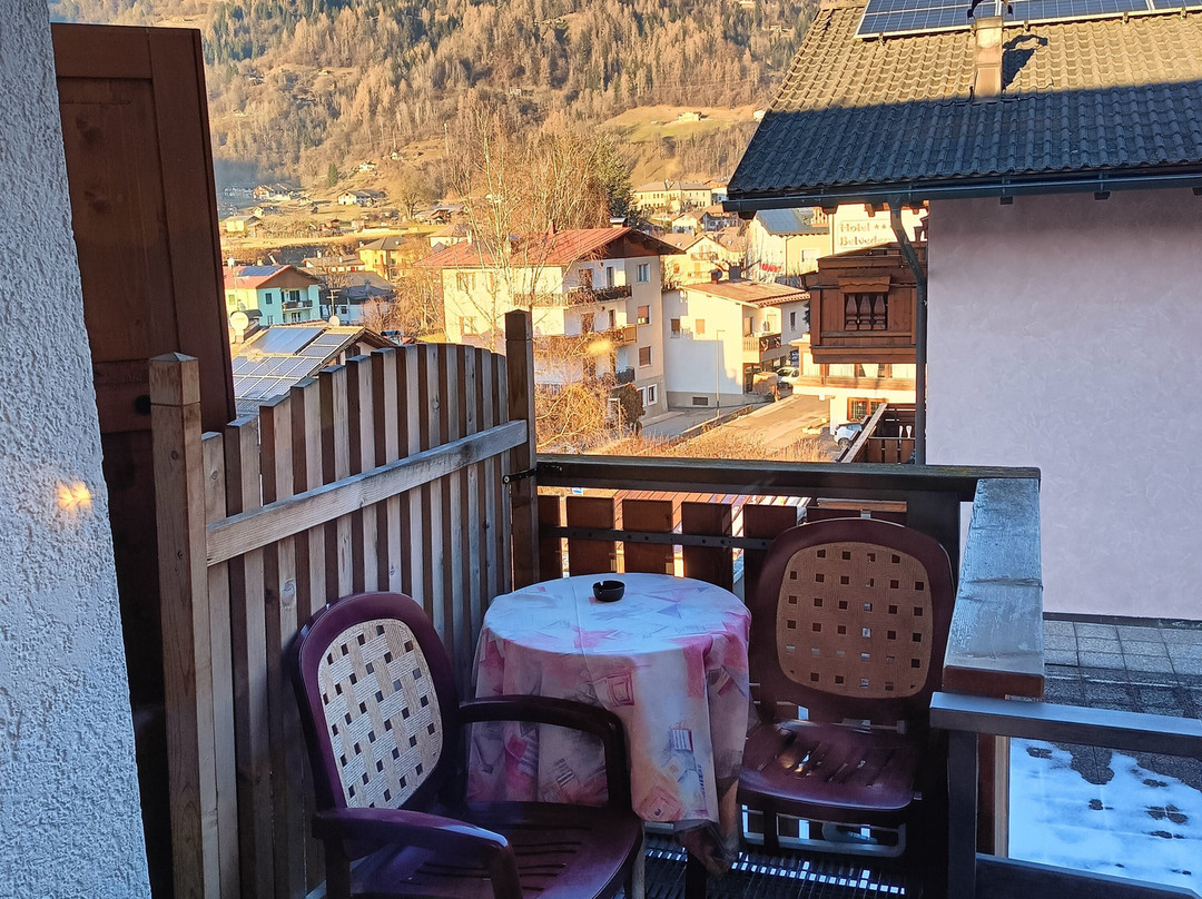 Family Hotel La Perla主图