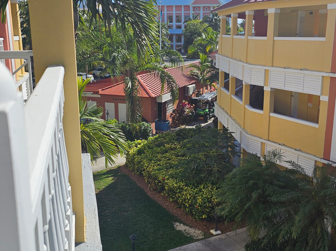 Pelican Bay Hotel主图