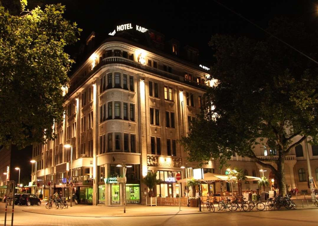 汉诺威酒店住宿-凯瑟霍夫中央酒店