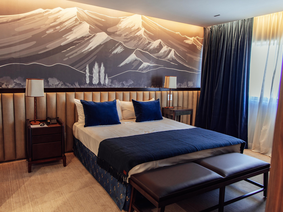 Naindo Park Hotel主图