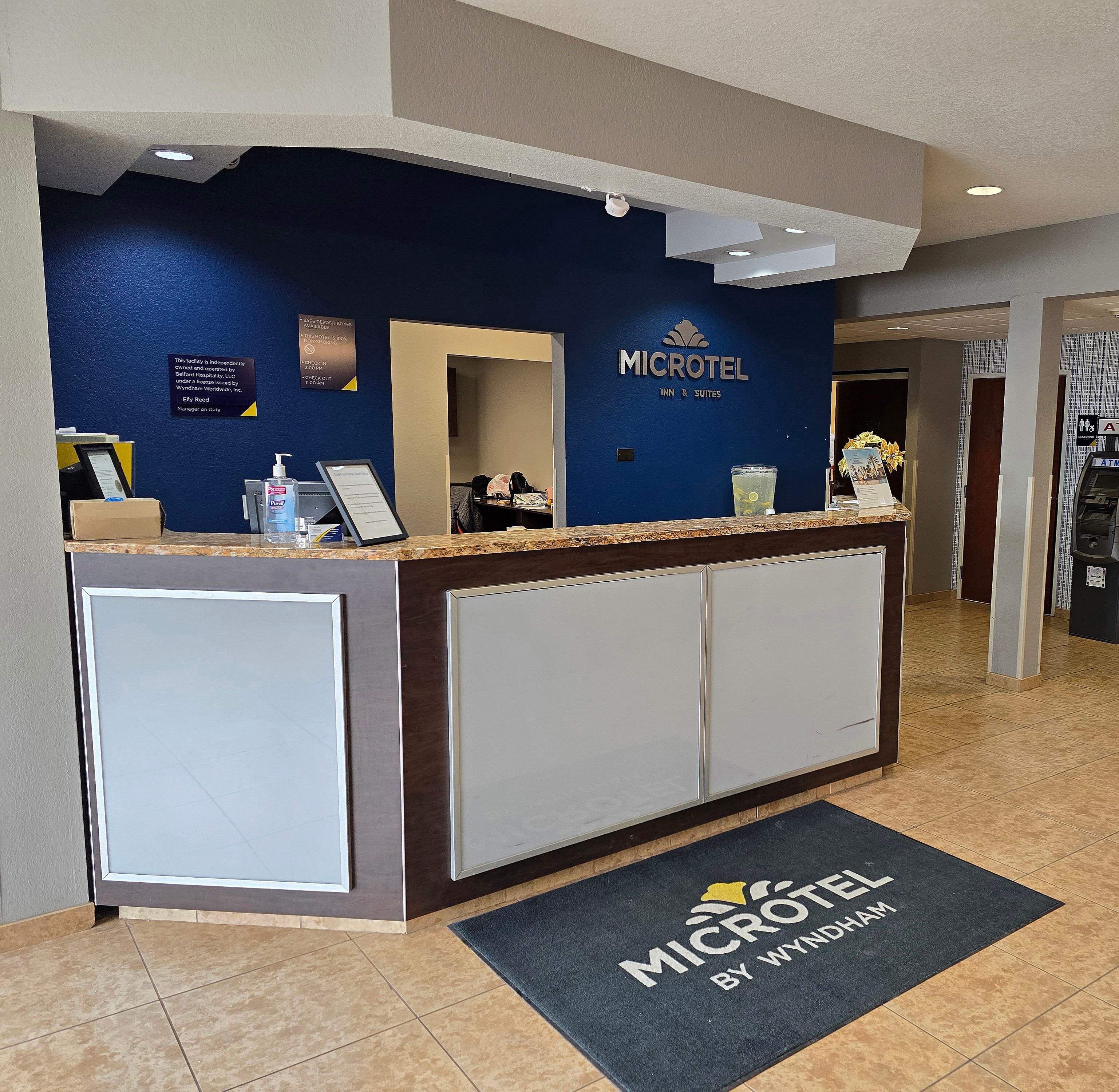 Microtel Inn & Suites By Wyndham Council Bluffs/omaha-浴室
