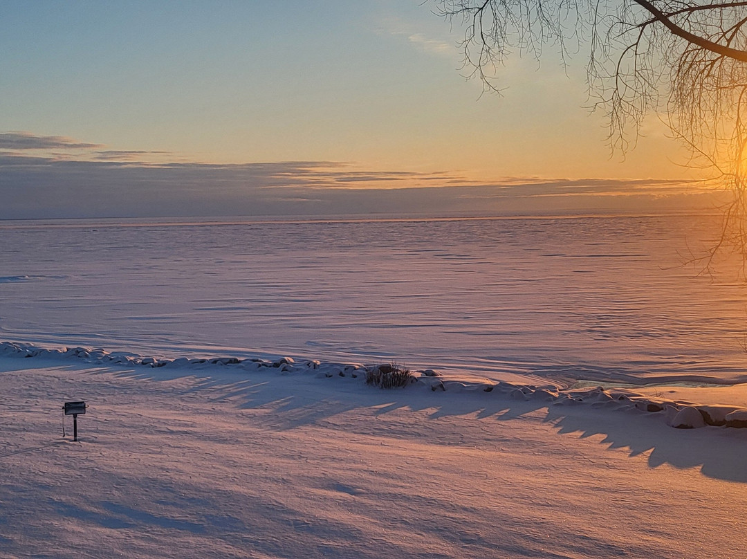 AmericInn Menominee Bayside by Wyndham主图