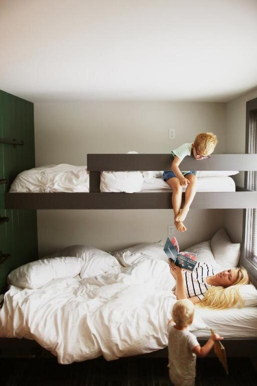 Main and Mountain Motel主图