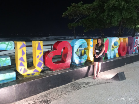 德尔芬冲浪酒店主图