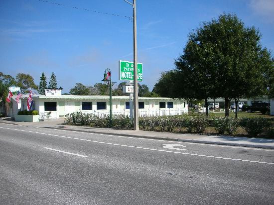 D & F Pathway's Motel-Cafe主图