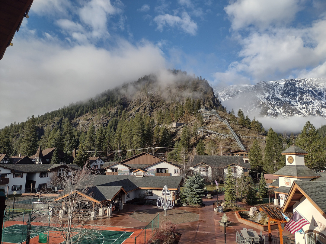 Icicle Village Resort主图