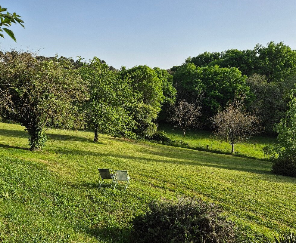 勒马斯 卡斯特酒店主图