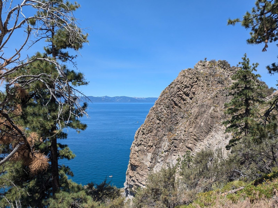 Cave Rock-Glenbrook必去景点