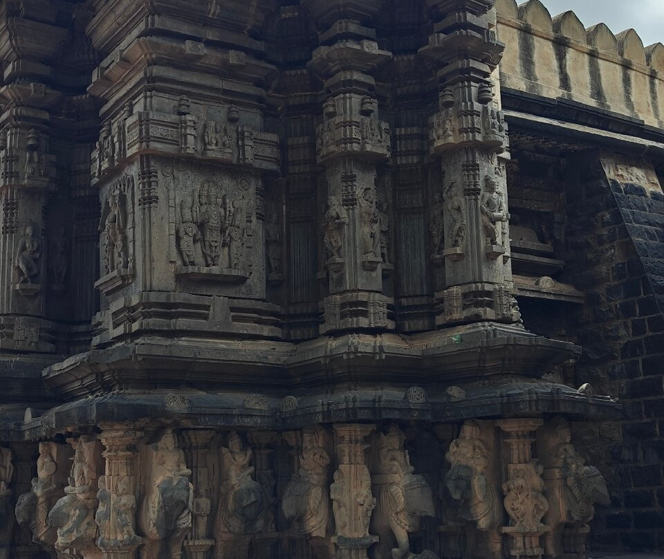 Kopeshwar Temple景点图片