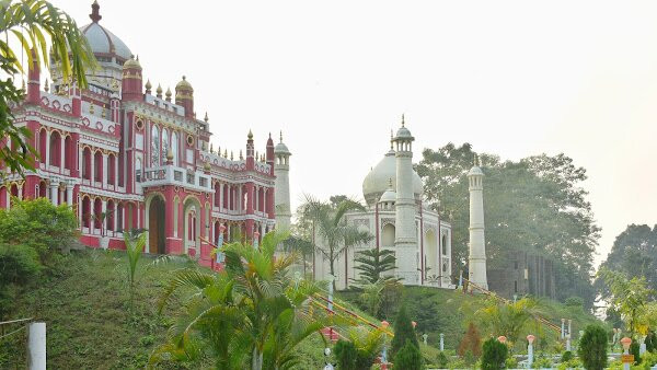Resort Everest 	(Alipurduar)