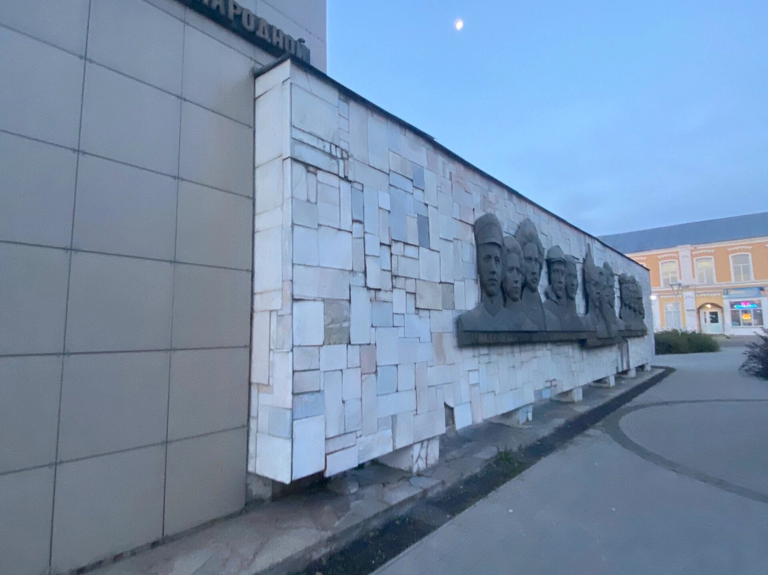 Monument to Revolutionaries-Shuya必去景点