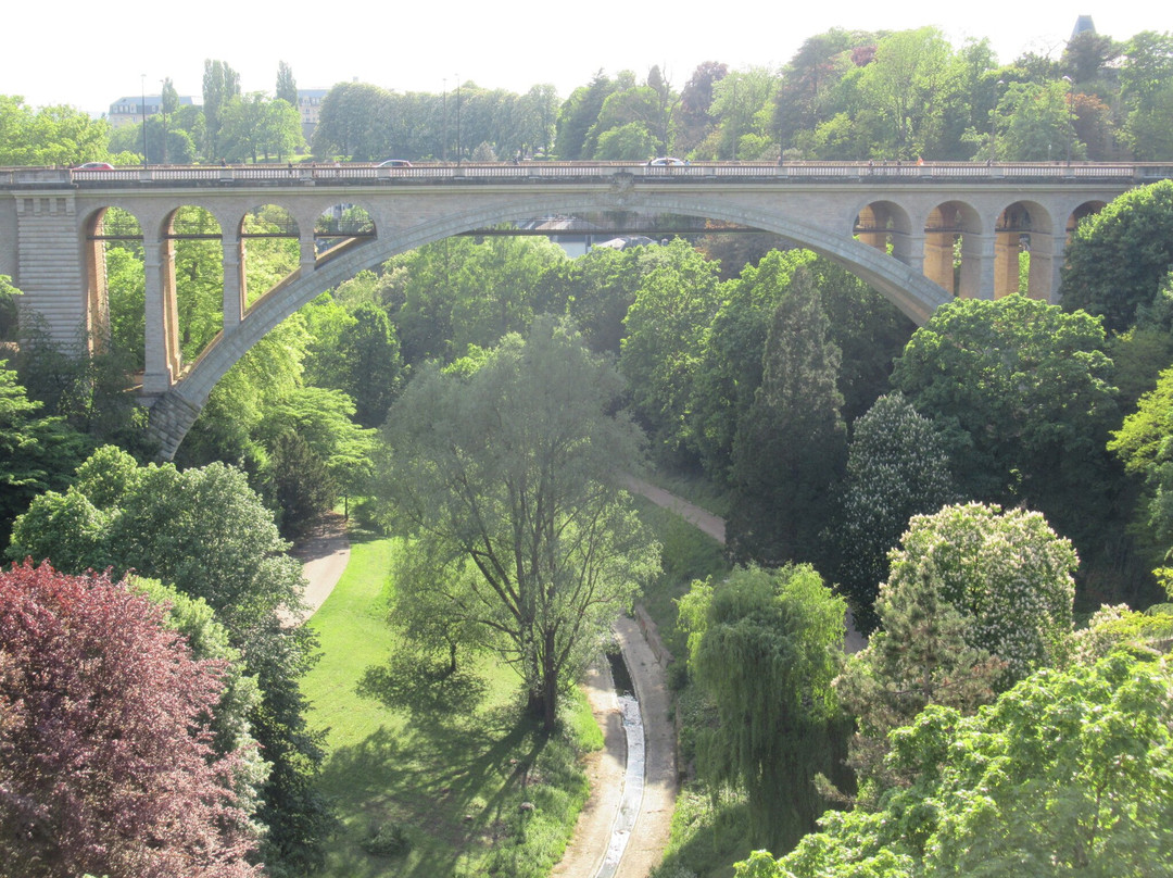 Pont Adolphe-卢森堡城必去景点