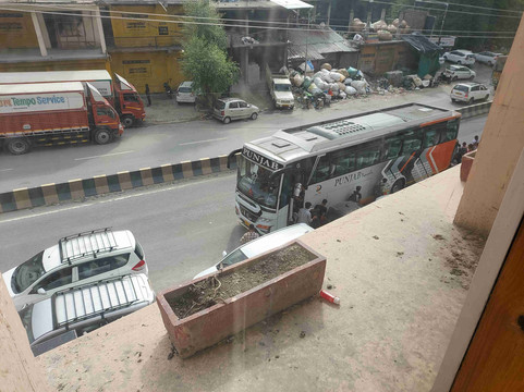 Bravia Hotel Manali主图