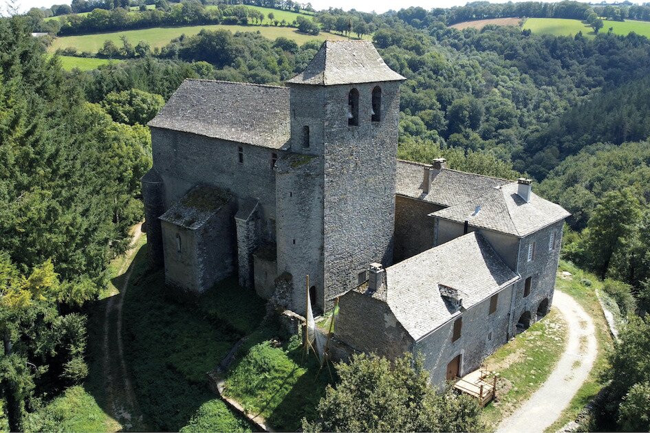 Église De Saint-georges De Camboulas