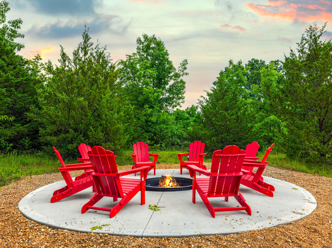 The Lake House Inn主图