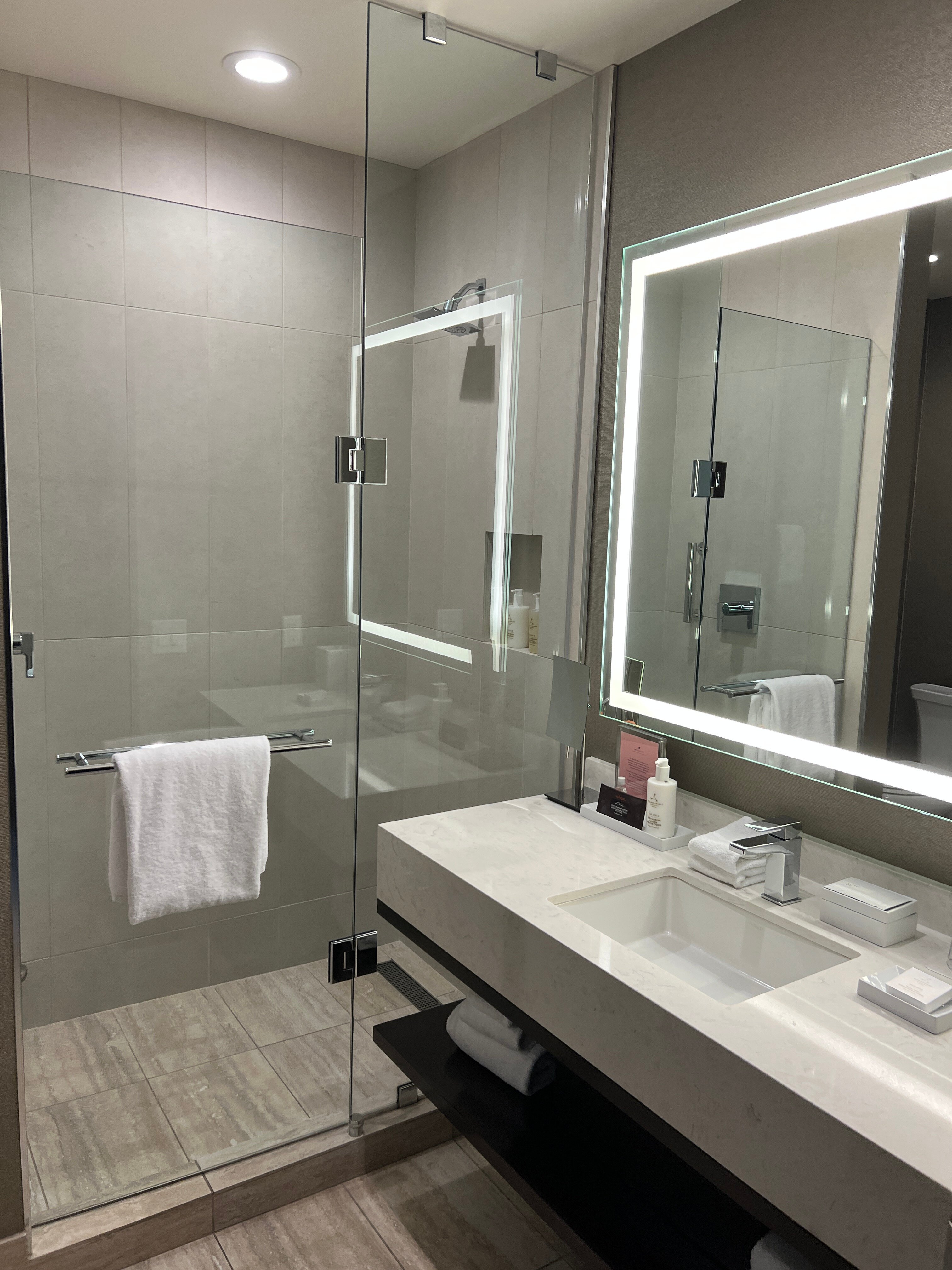 JW Marriott Minneapolis Mall of America-浴室