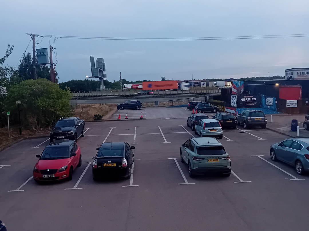 Travelodge Cambridge Swavesey主图