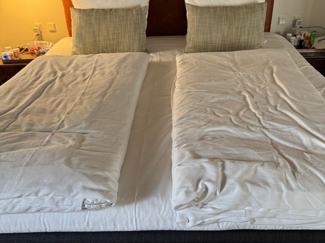 新港71号酒店主图