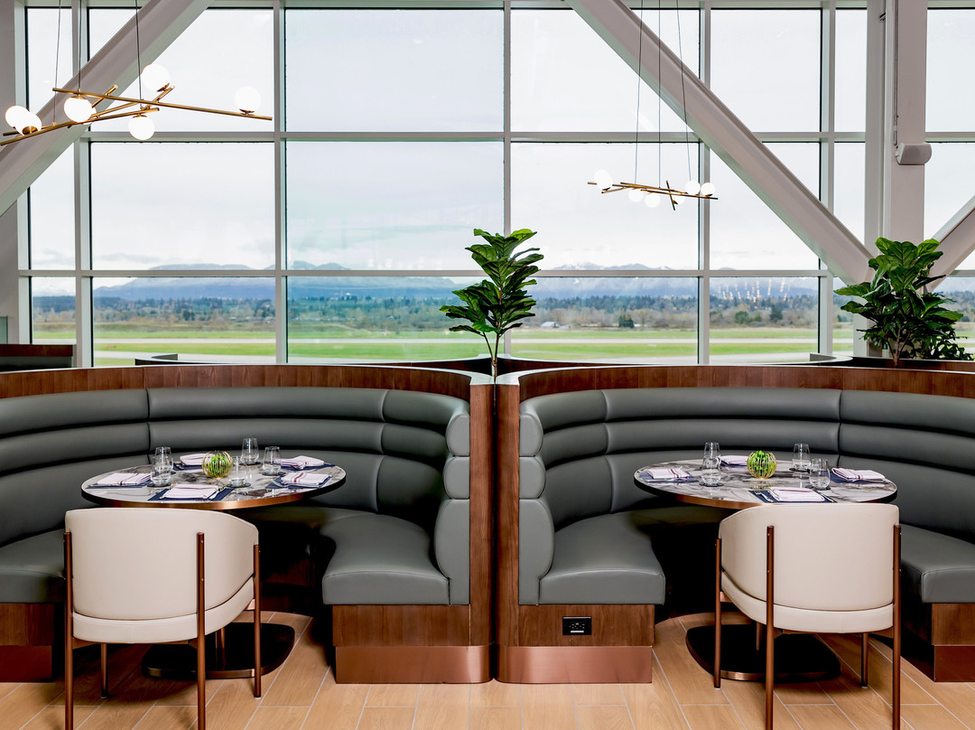 Plaza Premium First (International Departures, Pier D)-里士满必去景点