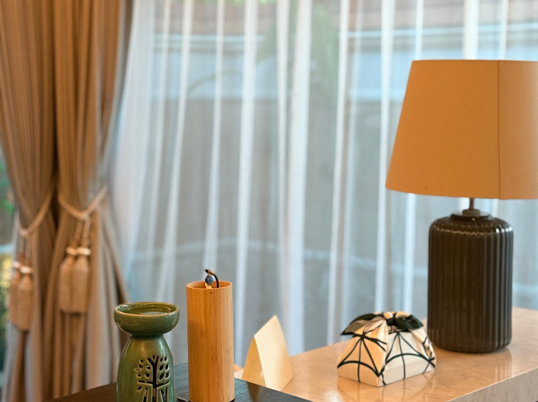 普吉岛榕树SPA-他朗必去景点