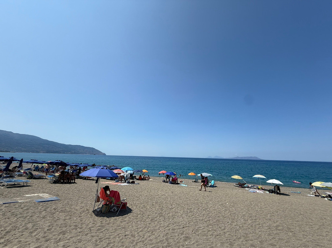 Grotte Beach Sicilia-Mongiove必去景点