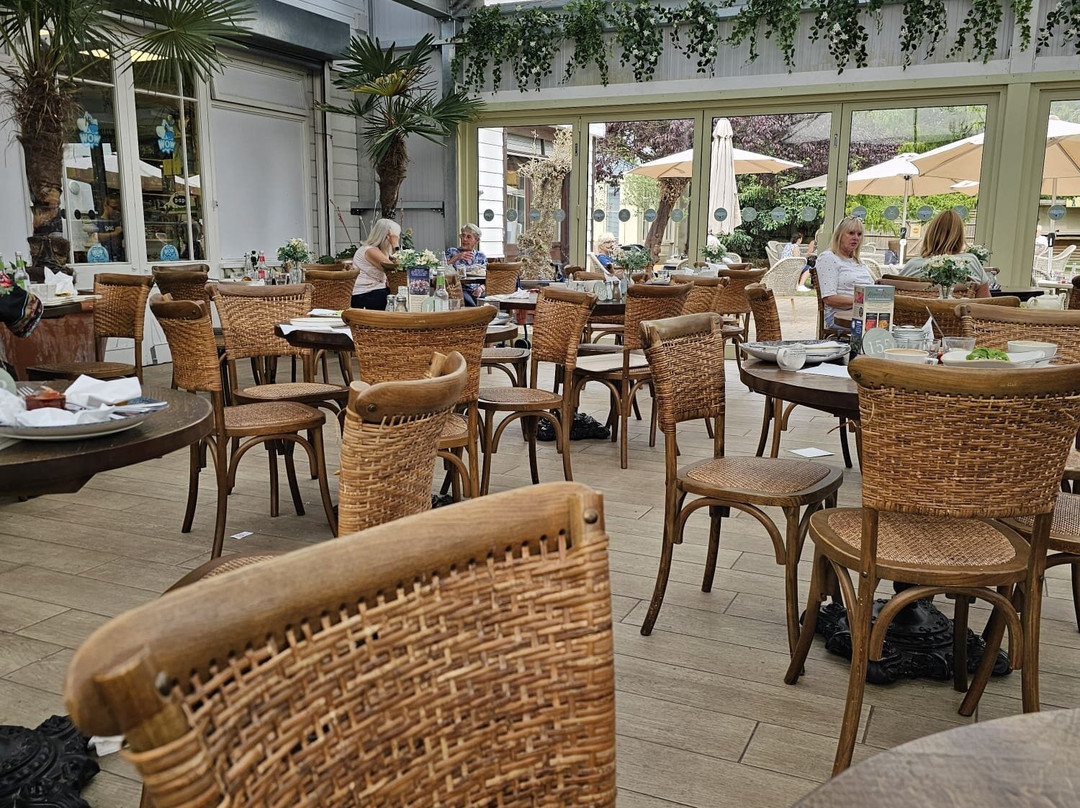 Van Hage-Ware必去景点