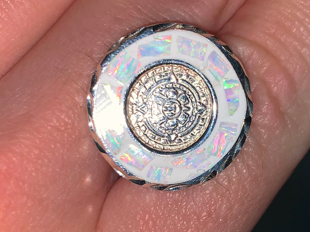 Vivalatina Jewelry-瓦拉塔港必去景点