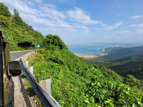 Trebee Adventure Jeep Tour-会安必去景点