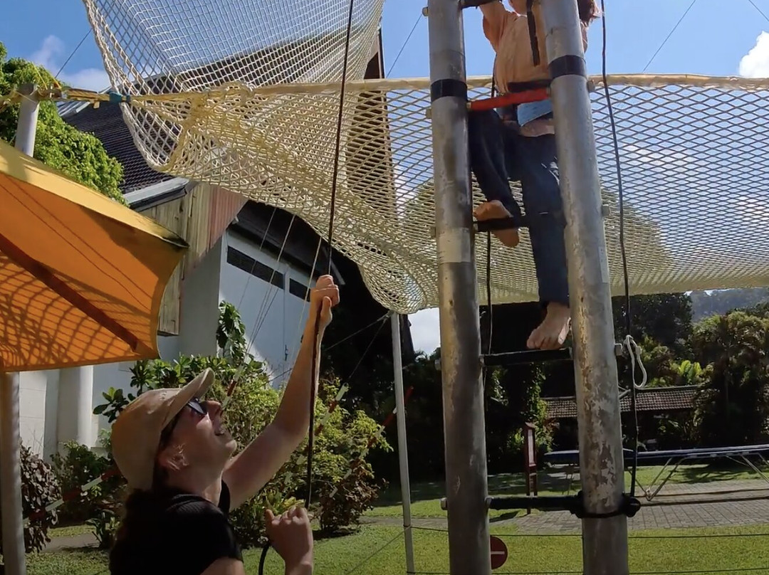 普吉岛地中海度假酒店主图