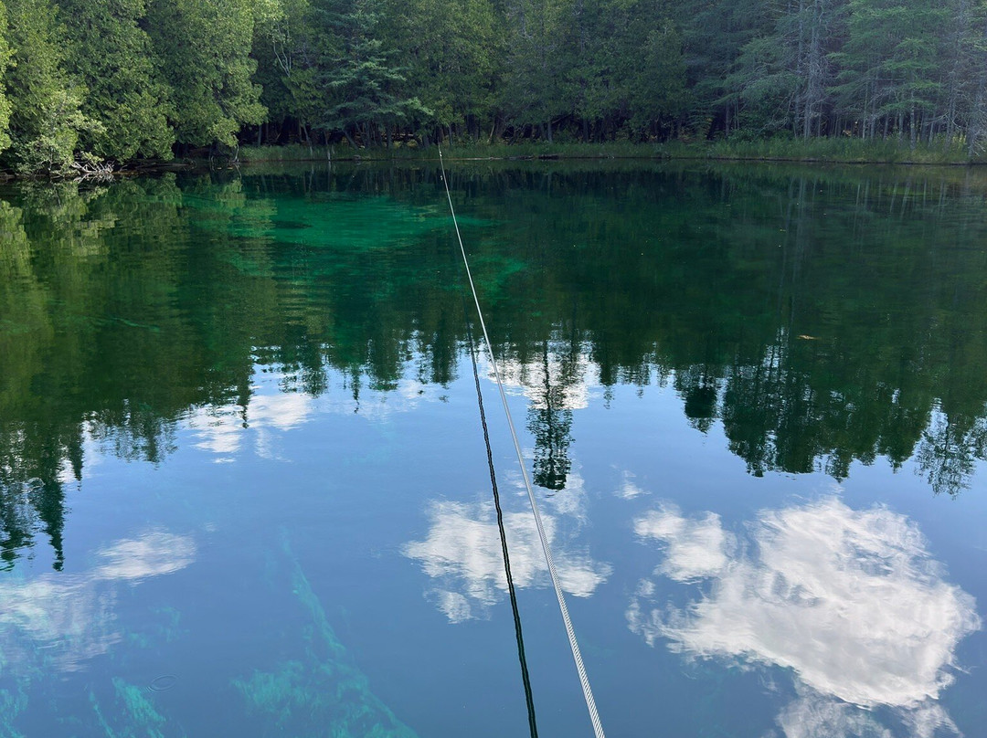 Kitch-Iti-Kipi-Manistique必去景点