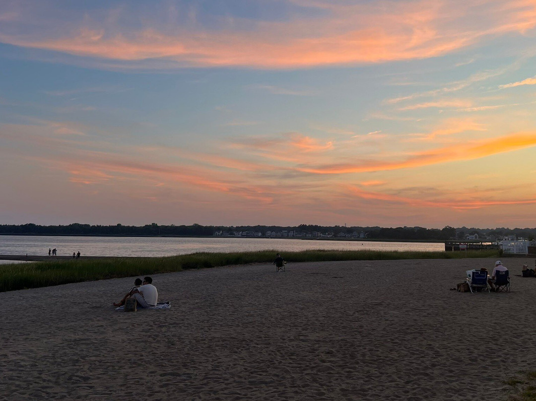 Calf Pasture Beach-诺沃克必去景点