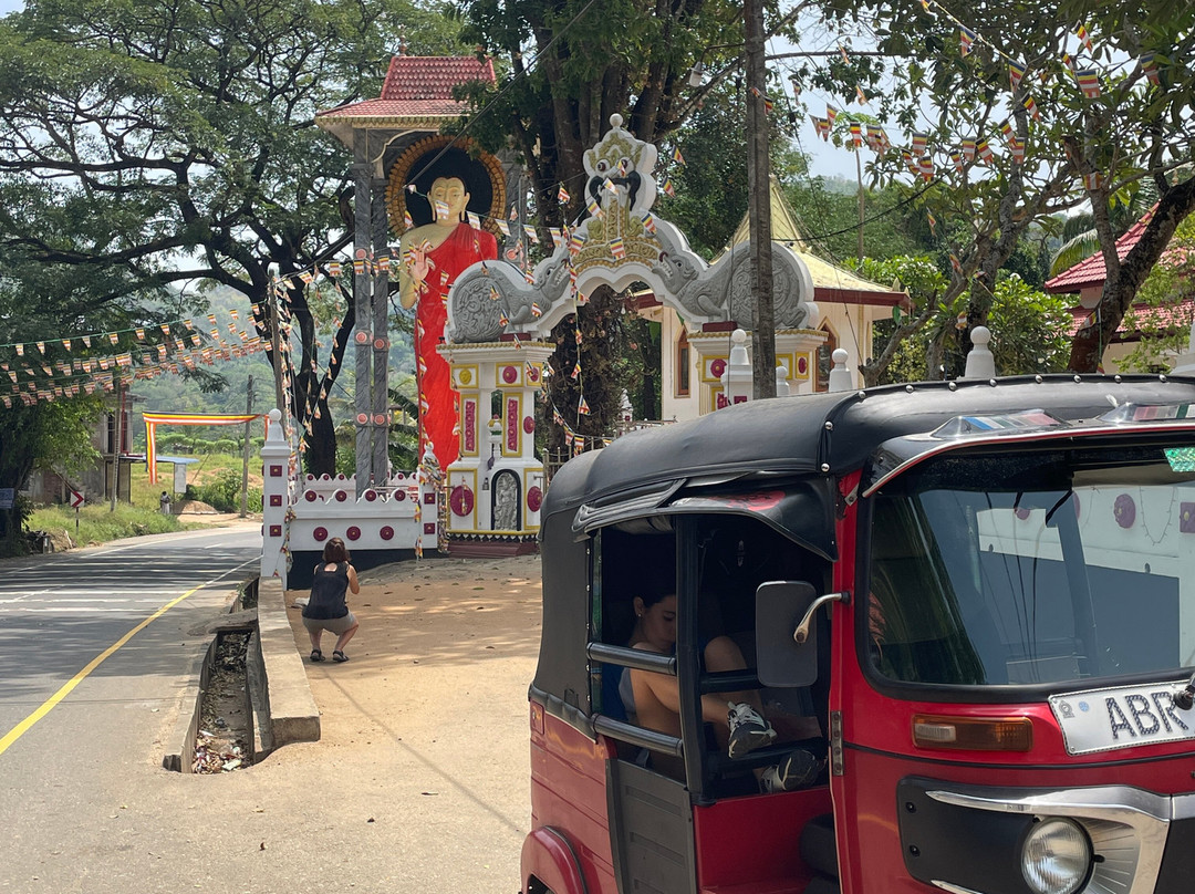 Tuk Tuk Rental Negombo-尼甘布必去景点