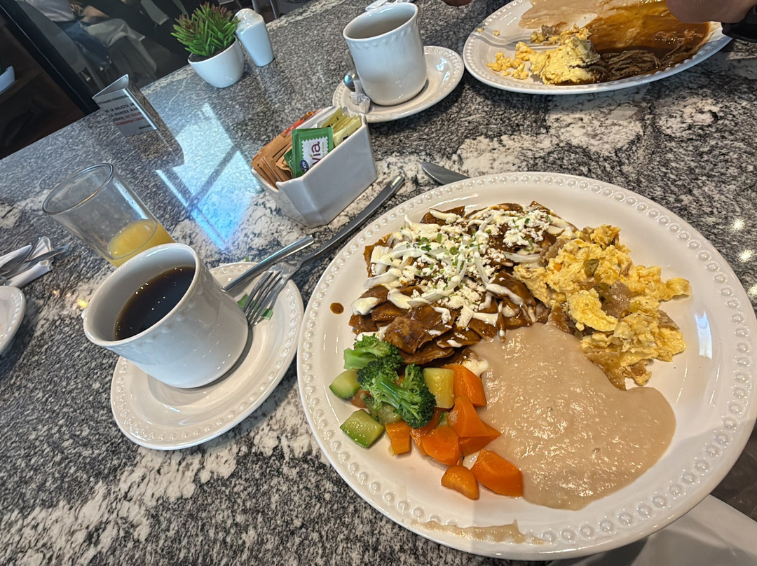 Hotel Gumont Guadalajara主图