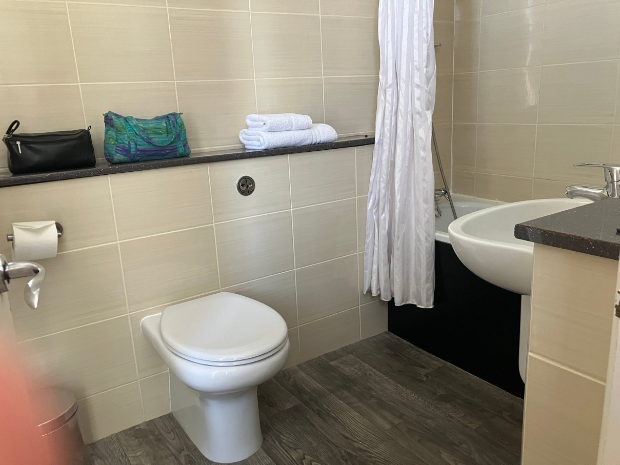 伯恩矛斯西悬崖酒店-浴室